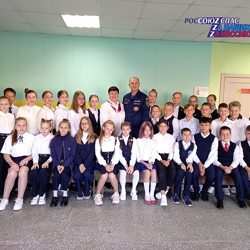 В школах города Барнаула прошел Месячник безопасности